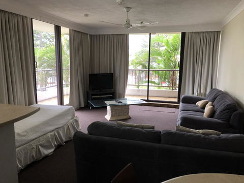 Alexander Holiday Apartments - Surfers Paradise Gold Coast 2