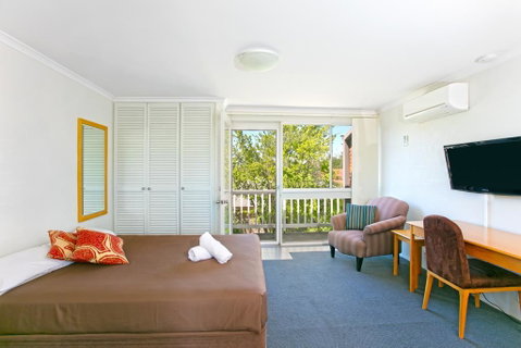 Alloggio Bathurst (previously Bathurst Apartments) - Surfers Paradise Gold Coast 1