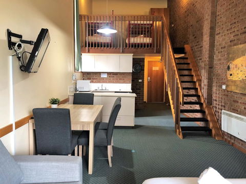 Alpine Gables 33 - Surfers Paradise Gold Coast 2