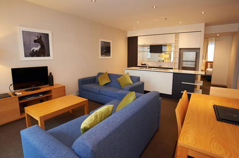 Amity Apartment Hotels - Surfers Paradise Gold Coast 1
