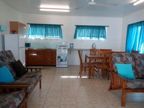 Anchor In Holiday Units South Mission Beach - Surfers Paradise Gold Coast 2