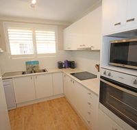 Annie's Apartment - Surfers Paradise Gold Coast