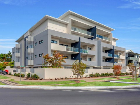 Apartment Close To The City Life On Lake 3 - Surfers Paradise Gold Coast 1