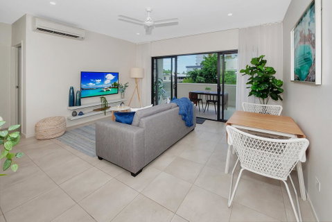 Apartment Close To The City Life On Lake 3 - Surfers Paradise Gold Coast 2