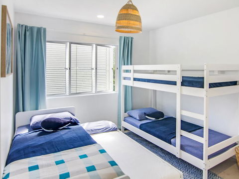 Aqua Promenade Beachfront Holiday Apartments - Surfers Paradise Gold Coast 2