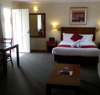 Armidale Pines Motel - Surfers Paradise Gold Coast