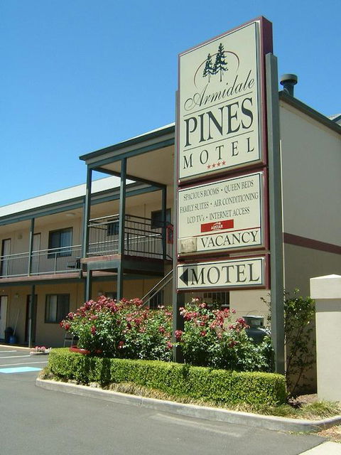Armidale Pines Motel - Surfers Paradise Gold Coast 3
