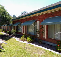 Armidale Rose Villa Motel - Surfers Paradise Gold Coast