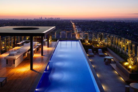 Art Series - The Chen - Surfers Paradise Gold Coast 0
