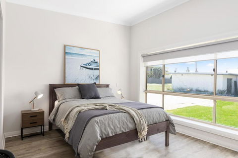 Luxury Apartments And Motel Rooms - Free Wifi - Close To Beach - Surfers Paradise Gold Coast 3