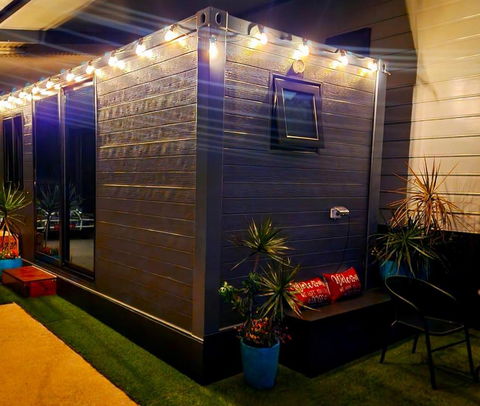 MAGNETIC CABIN Entire Studio On Magnetic Island - Surfers Paradise Gold Coast 3