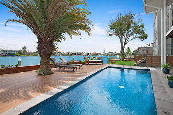 Main River Magic with Surfers Paradise Gold Coast