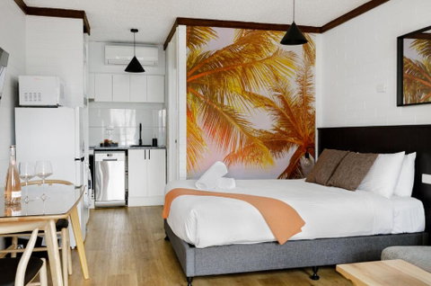 M Hotel - Surfers Paradise Gold Coast 1