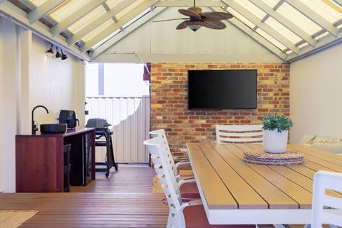 Manning Private Escape By Swan Bnb Management - Surfers Paradise Gold Coast 1