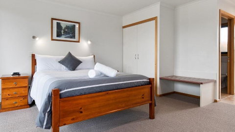 Marsden Court Apartments Now Incorporating Marsden Court And Sharonlee Strahan Villas - Surfers Paradise Gold Coast 3