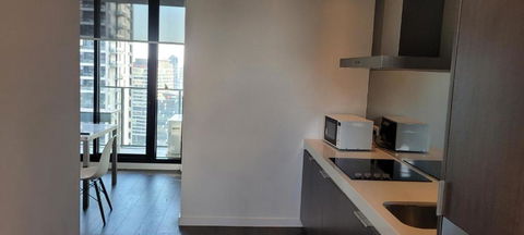 MB 3006 SkyLab Apartment Hotel - Surfers Paradise Gold Coast 3