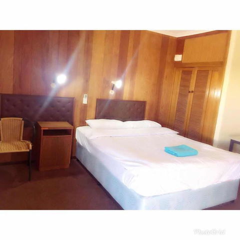 Meekatharra Hotel - Surfers Paradise Gold Coast 3