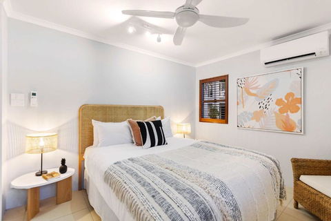 Melaleuca Hideaway - Beach Pool Free Parking - Surfers Paradise Gold Coast 0