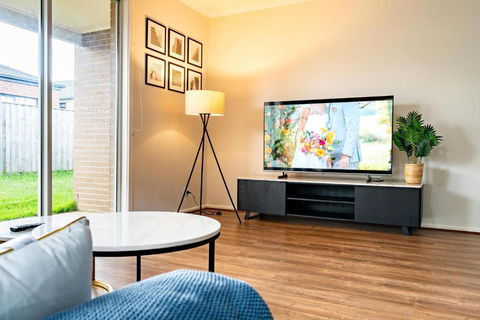 Modern Homely House In Clyde - Surfers Paradise Gold Coast 2