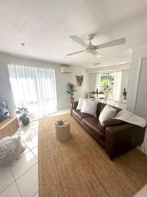 Moondance Retreat - Surfers Paradise Gold Coast 2