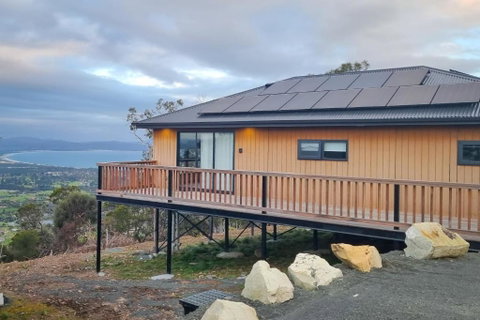 Mount Rumney Escapes Seaview House 1 - Possum House - Surfers Paradise Gold Coast 0