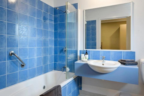 Motel Strahan - Surfers Paradise Gold Coast 3