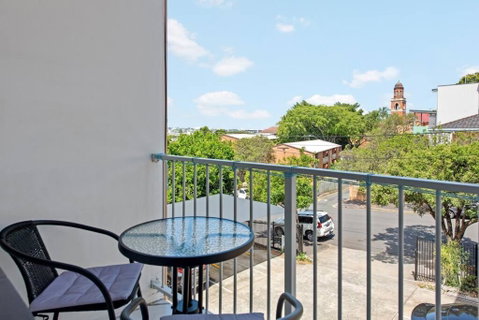 New Farm Nest- 2Bed 1Bath Balcony - Surfers Paradise Gold Coast 2