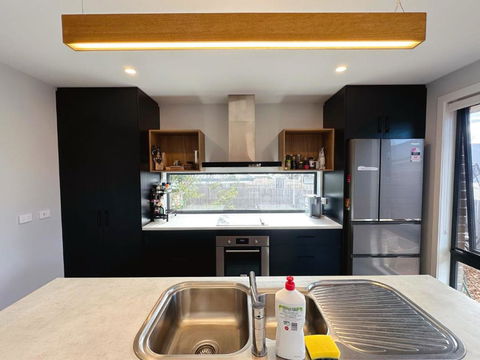 New Kingston Trampoline House - Surfers Paradise Gold Coast 3