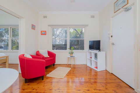 Newcastle Nook - Convenient Comforts In The CBD - Surfers Paradise Gold Coast 2