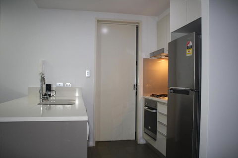 North Sydney Wyndel Apartments-MIL1005 - Surfers Paradise Gold Coast 3