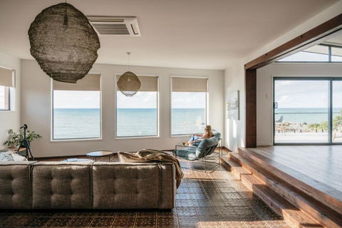 Novo Luxury Apartment Penguin Accommodation Itas - Surfers Paradise Gold Coast 3