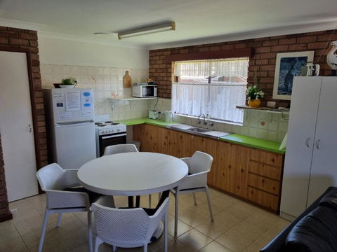 Ocean Beach Chalet 16 - Surfers Paradise Gold Coast 1