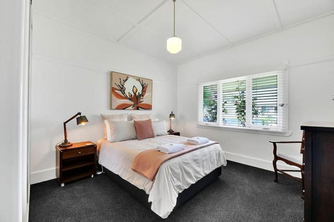 Oasis On Warrendine, Sleek & Stylish, Free Wi-Fi - Surfers Paradise Gold Coast 2