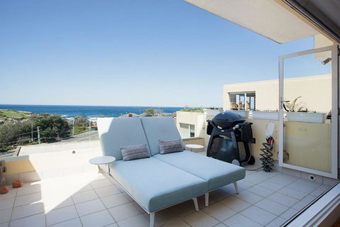 Ocean View Clovelly - Surfers Paradise Gold Coast 2
