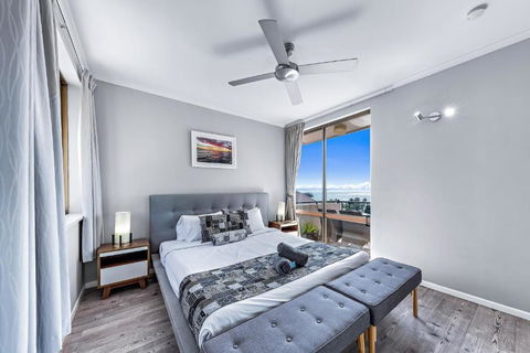 OCEAN VIEWS 16 Pool & Spa Wi-FI - Surfers Paradise Gold Coast 1