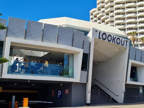Oceanic Escape 50m To Beach - Surfers Paradise Gold Coast 3