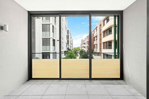 One Bedroom With Roof Top Pool - Surfers Paradise Gold Coast 2