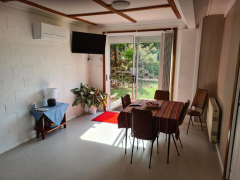 Orchard 2 Bedroom Apartment In Devonport - Surfers Paradise Gold Coast 1