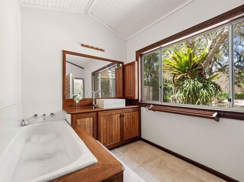 Orchard Homestead Countryside Retreat - Surfers Paradise Gold Coast 3