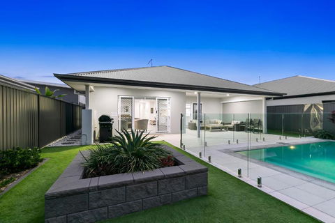 OSPREY ISLAND RETREAT - Surfers Paradise Gold Coast 0