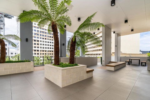Park Avenue Apt In The Heart Of The City - Surfers Paradise Gold Coast 2