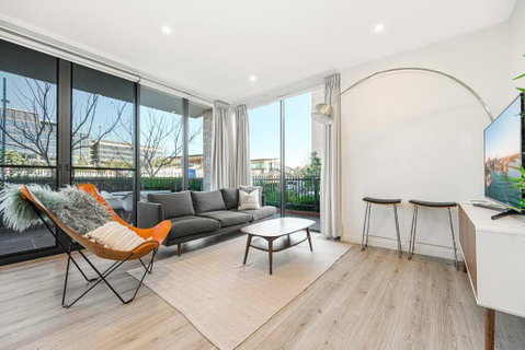 Penrith 3Br Apt Close ToTrain Station & Shopping - Surfers Paradise Gold Coast 0