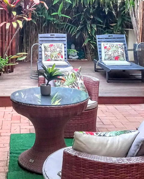 Palm Garden Villa-Apt With Tropical Courtyard At Cronulla Beach - Surfers Paradise Gold Coast 1