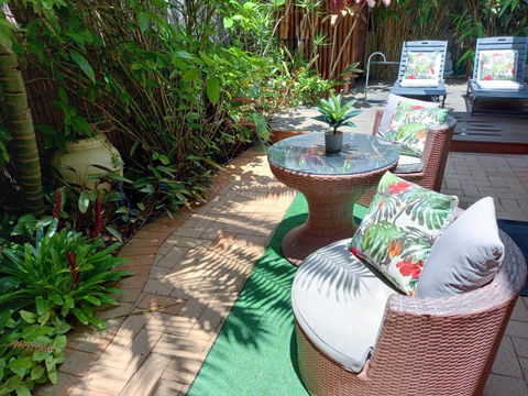 Palm Garden Villa-Apt With Tropical Courtyard At Cronulla Beach - Surfers Paradise Gold Coast 2