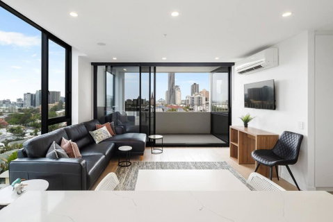 Perfect Haven In Spring Hill 2B1B And Parking - Surfers Paradise Gold Coast 0