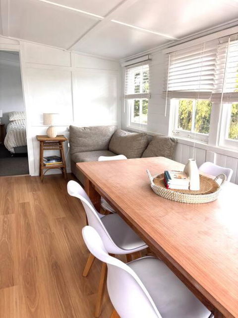 Pine Cottage - Surfers Paradise Gold Coast 1
