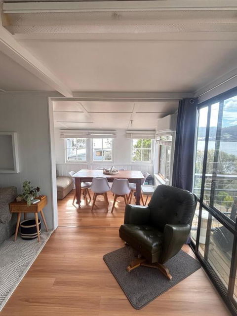 Pine Cottage - Surfers Paradise Gold Coast 0