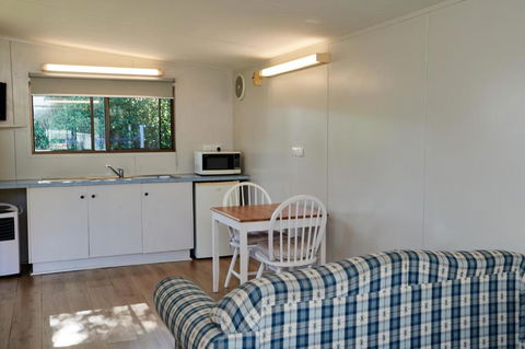 Pine Country Caravan Park - Surfers Paradise Gold Coast 1