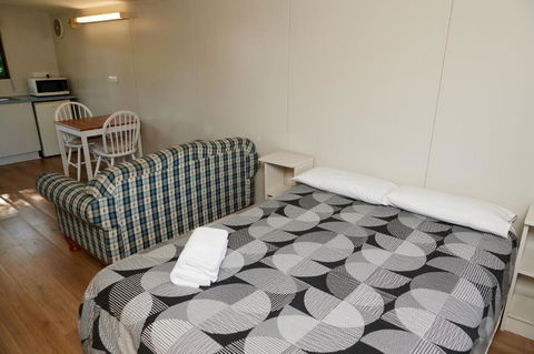 Pine Country Caravan Park - Surfers Paradise Gold Coast 2