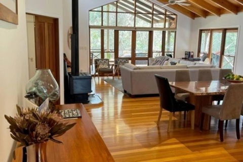 Pine View Cottage - Pet Friendly - Cowaramup - Surfers Paradise Gold Coast 2